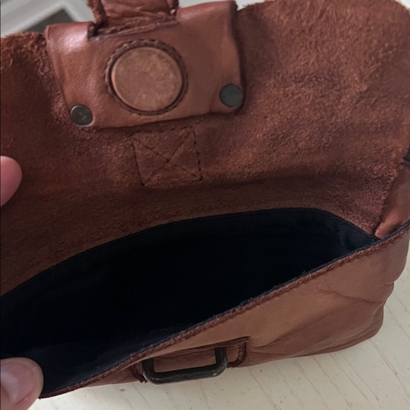 Harbour 2nd Brown Crossbody Bag - Picture 6 of 6